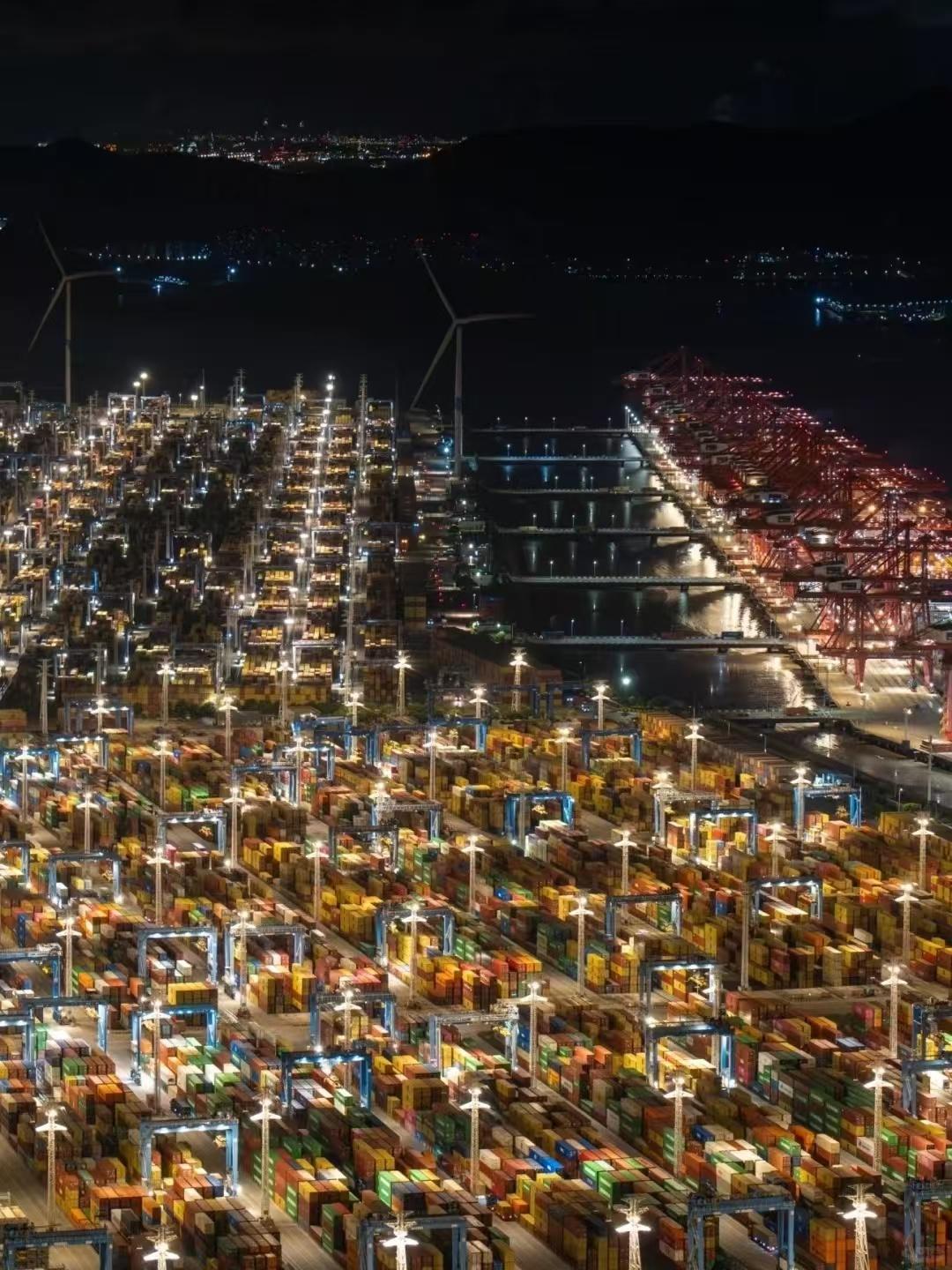 海运市场动态:运价波动与航线结构再平衡